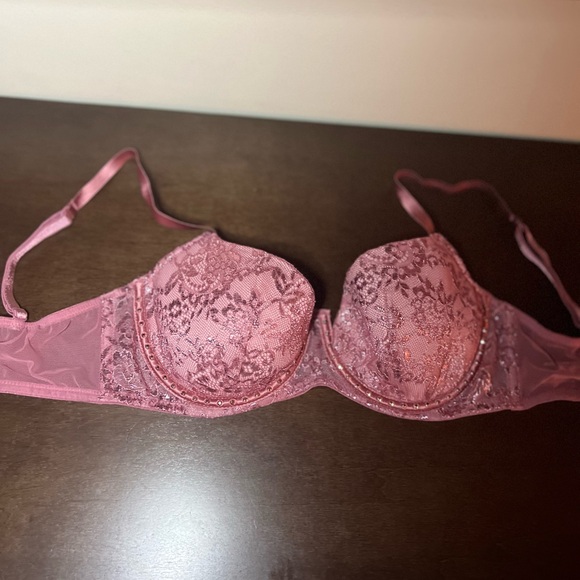 Victoria’s Secret Very Sexy Pink Rhinestone Underwire Lingerie Bra, Size 34C - Picture 8 of 14